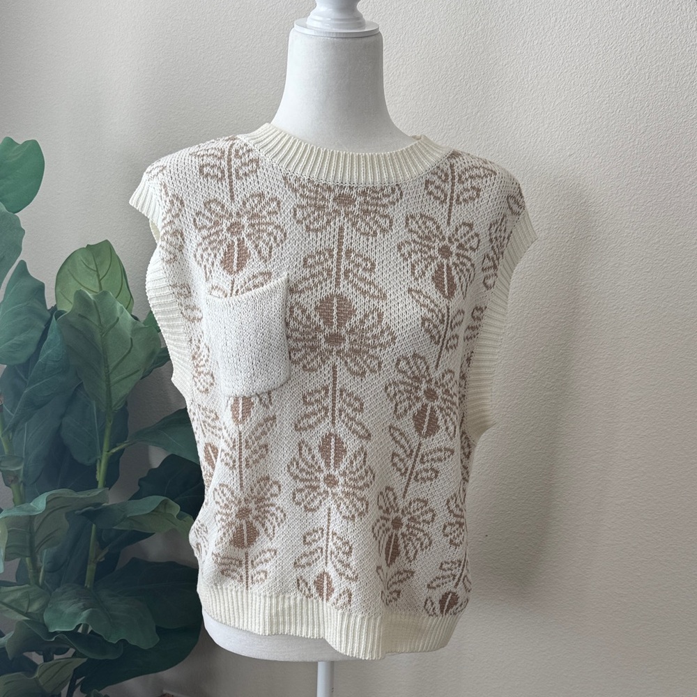 LA MIEL Cream and Light Brown Floral Knit Sleeveless Sweater Vest